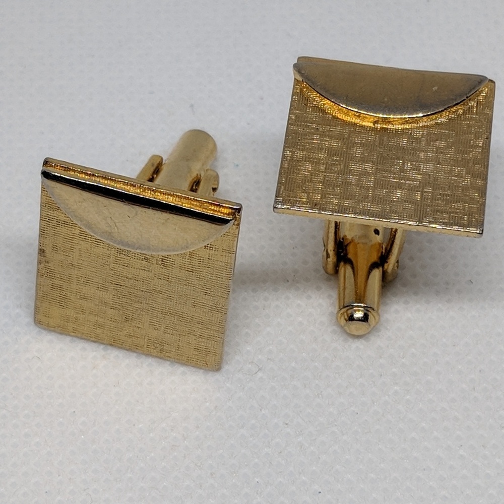 Vintage Gold tone Envelope Cuff Links